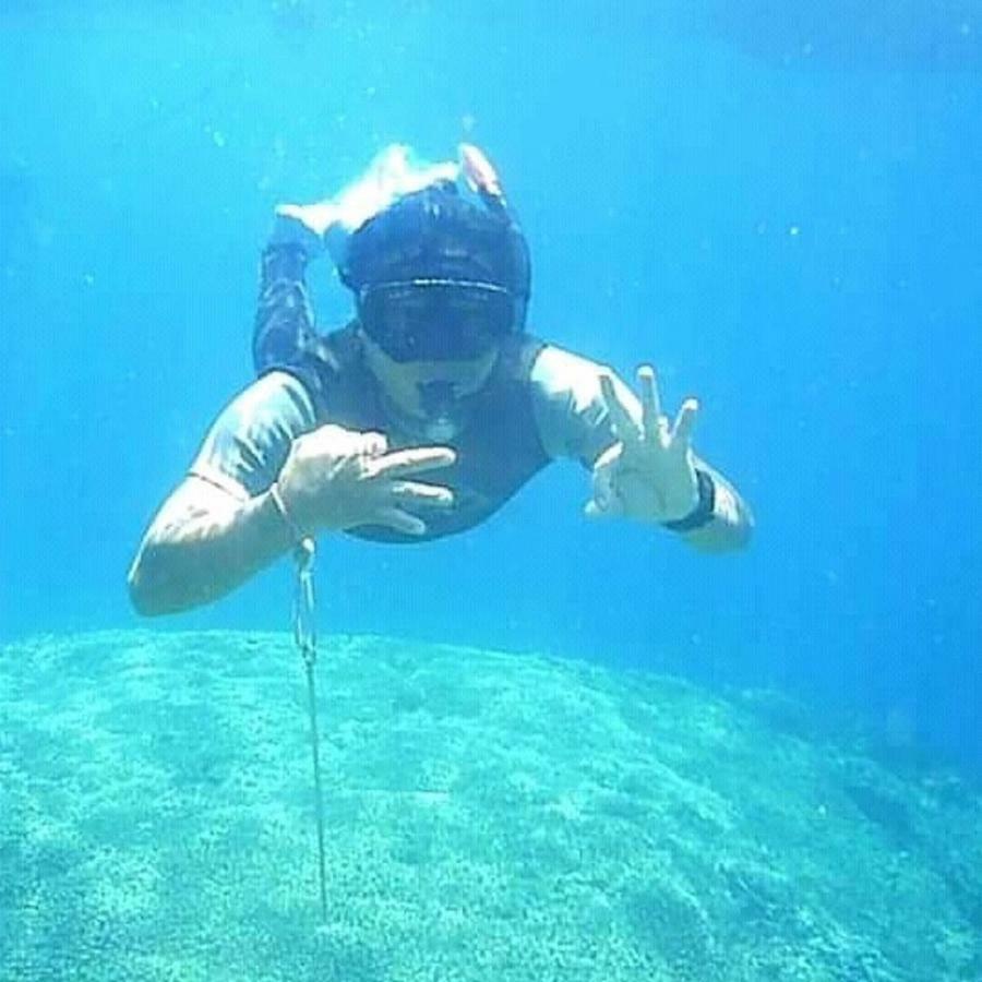 Taman Menjangan Homestay By Snorkelingmenjangan Banyuwedang Exterior photo